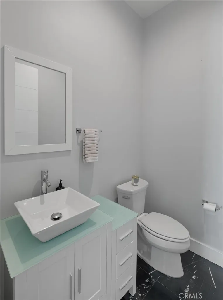 2204 Felton Lane Redondo Beach, CA 90278