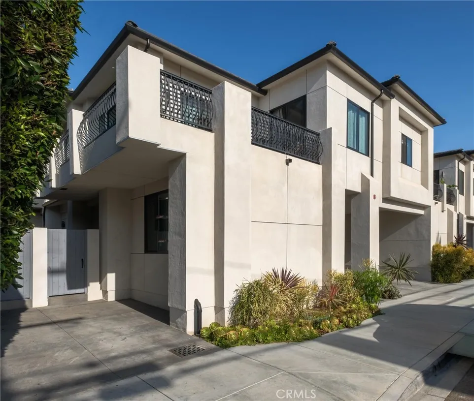 2204 Felton Lane Redondo Beach, CA 90278