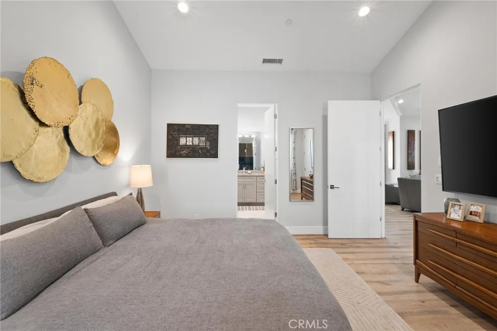2204 Felton Lane Redondo Beach, CA 90278