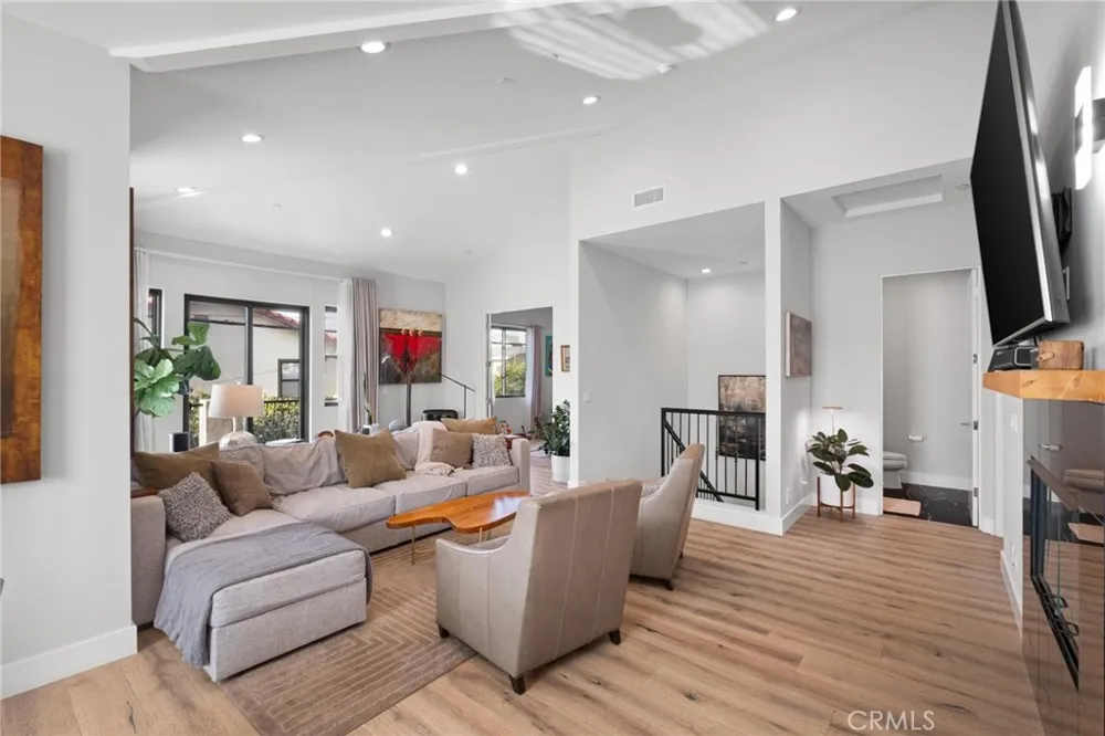 2204 Felton Lane Redondo Beach, CA 90278