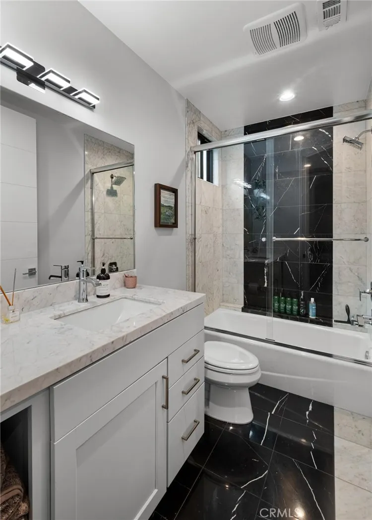 2204 Felton Lane Redondo Beach, CA 90278