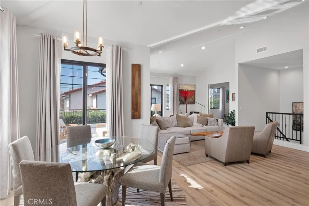 2204 Felton Lane Redondo Beach, CA 90278