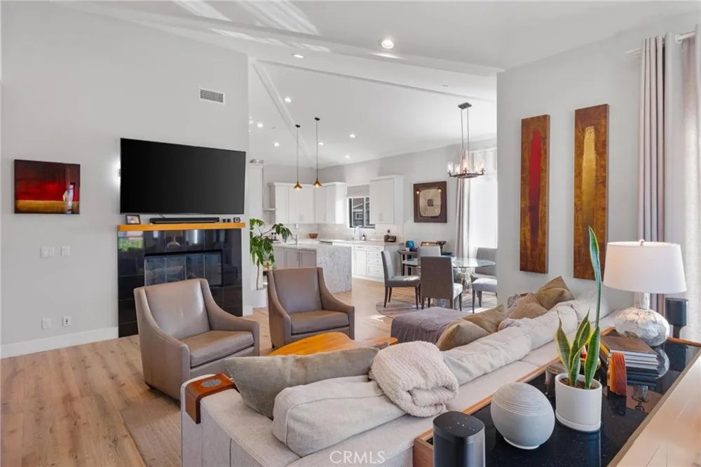 2204 Felton Lane Redondo Beach, CA 90278