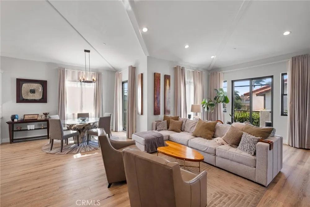 2204 Felton Lane Redondo Beach, CA 90278