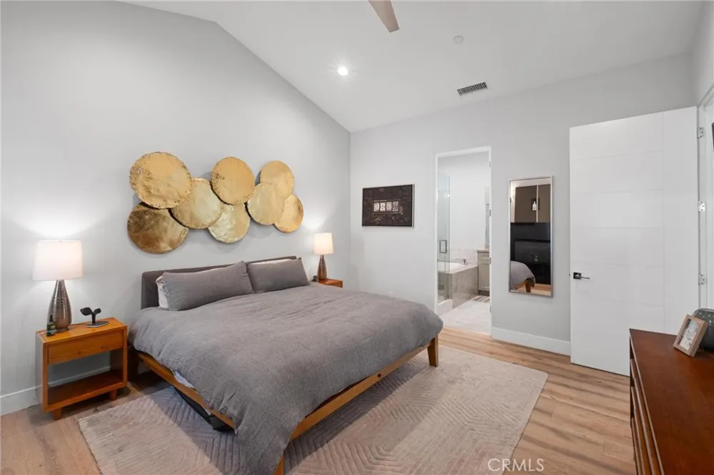2204 Felton Lane Redondo Beach, CA 90278