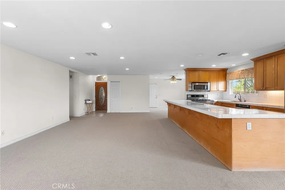25481 Foothill Drive San Bernardino, CA 92404