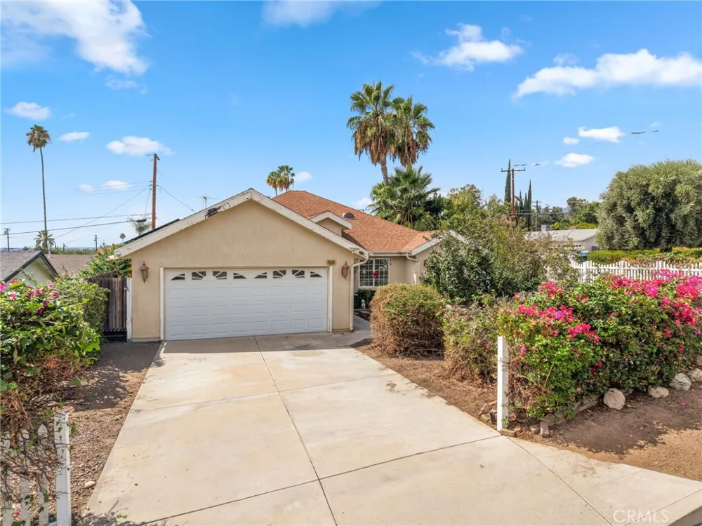 25481 Foothill Drive San Bernardino, CA 92404