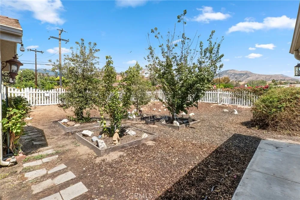 25481 Foothill Drive San Bernardino, CA 92404