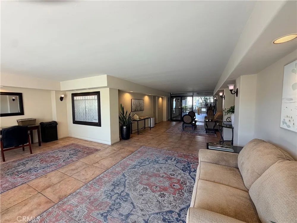 405 Avenida Granada #404 San Clemente, CA 92672