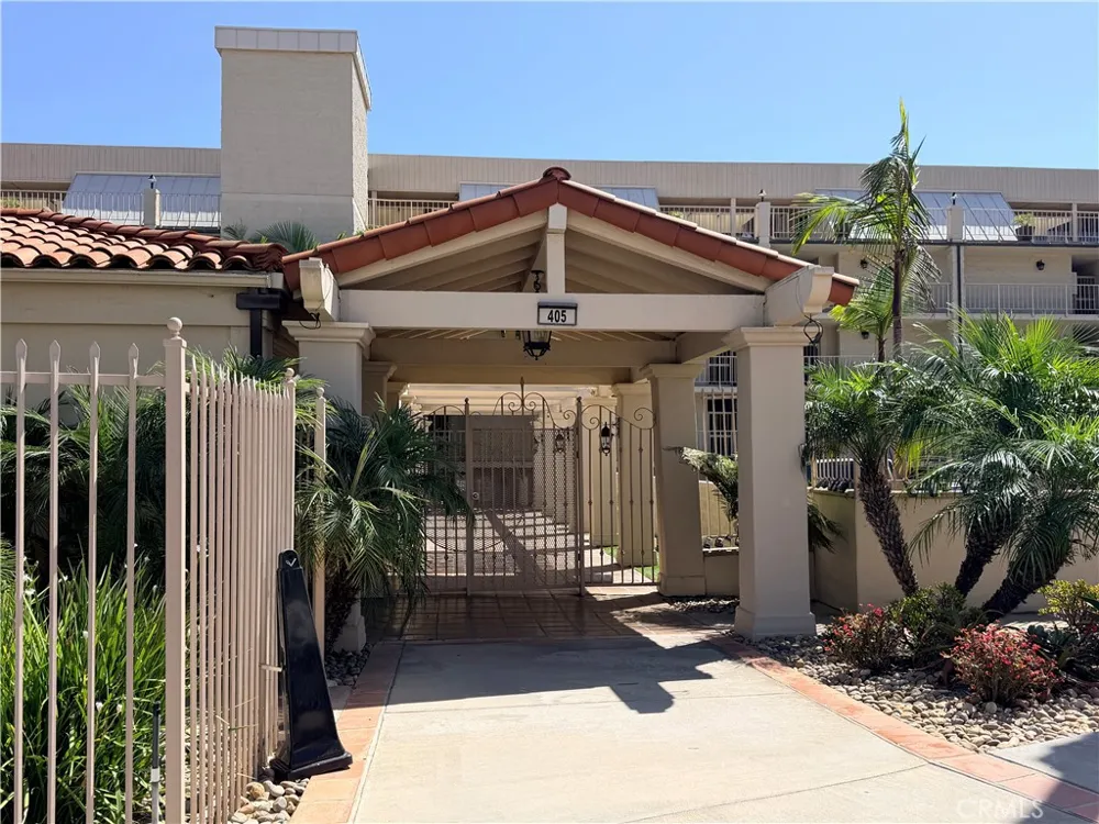 405 Avenida Granada #404 San Clemente, CA 92672