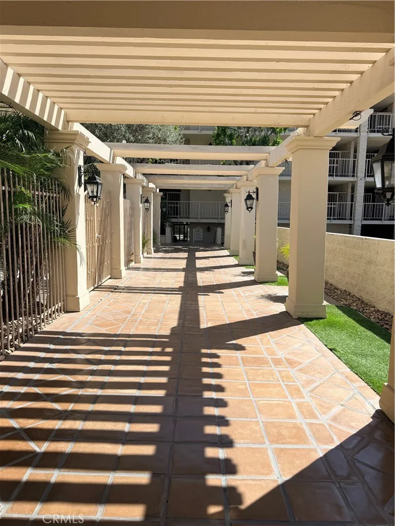405 Avenida Granada #404 San Clemente, CA 92672