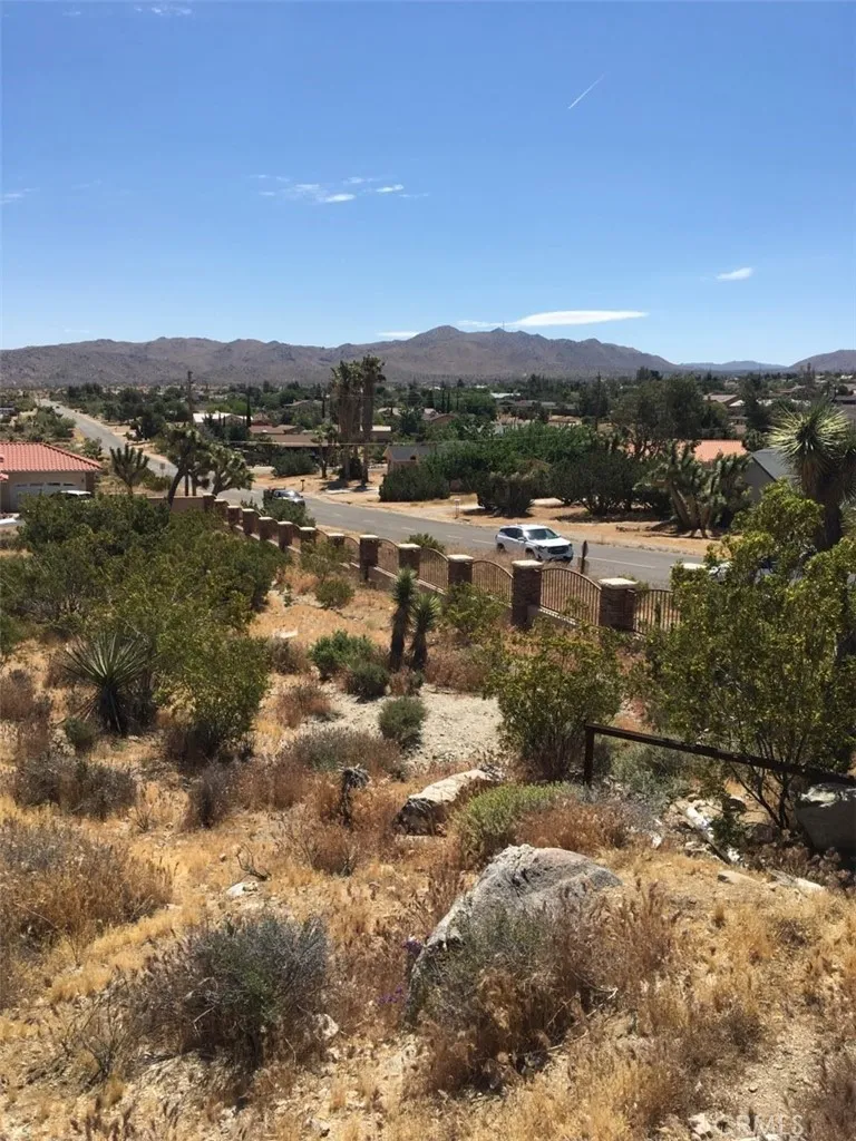 57910 Joshua Drive Yucca Valley, CA 92284