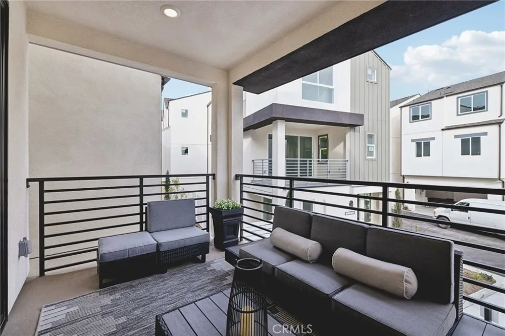 1692 Constellation Drive San Pedro, CA 90732