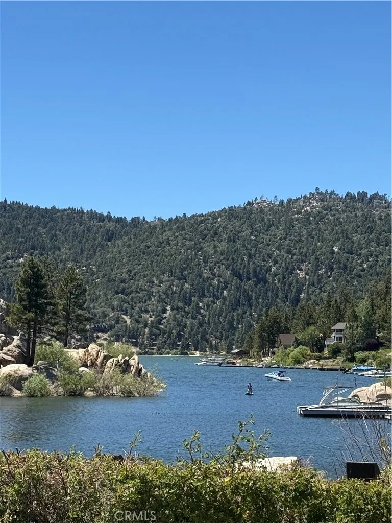 39196 Seminole Drive Fawnskin, CA 92333