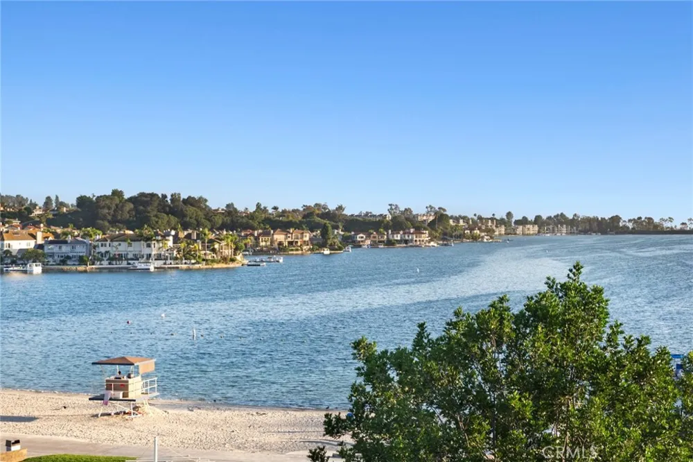 28162 Palmada Mission Viejo, CA 92692