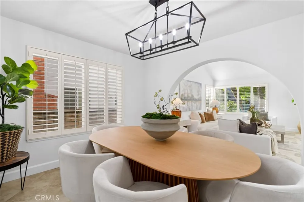 28162 Palmada Mission Viejo, CA 92692