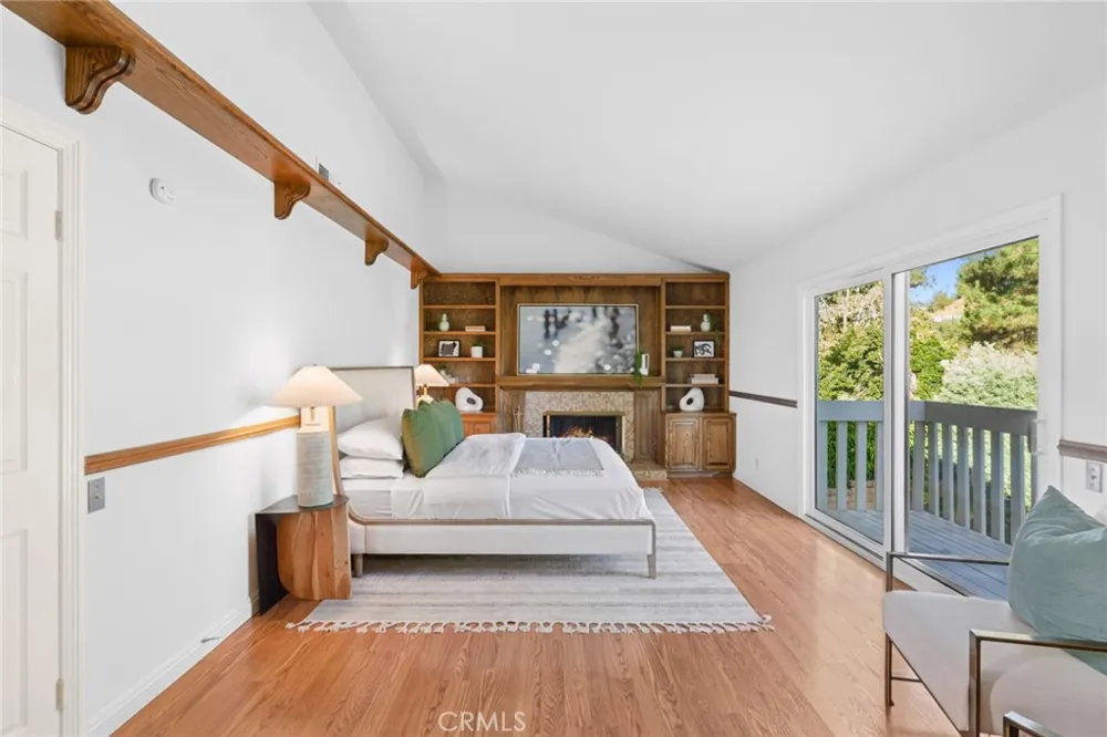 28162 Palmada Mission Viejo, CA 92692