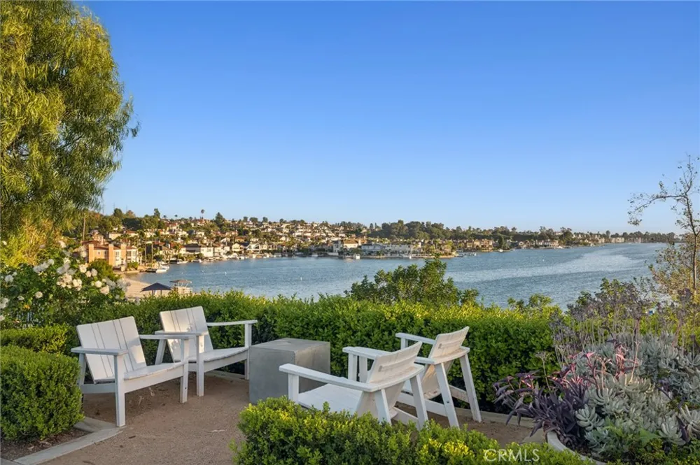 28162 Palmada Mission Viejo, CA 92692