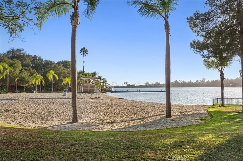 28162 Palmada Mission Viejo, CA 92692
