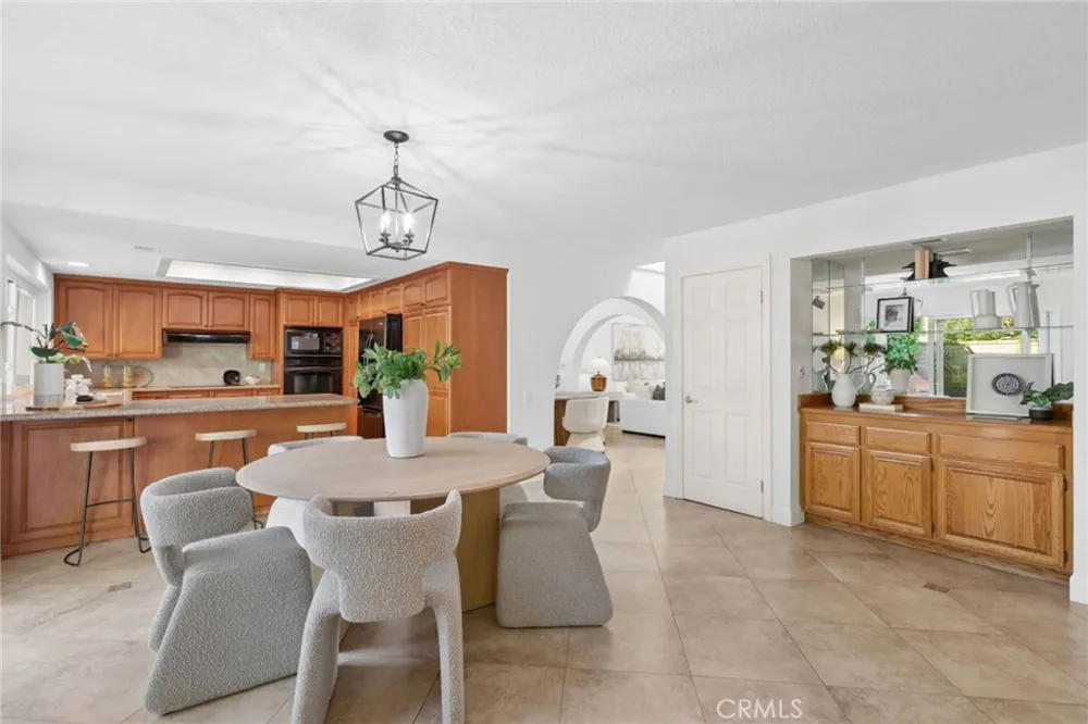 28162 Palmada Mission Viejo, CA 92692
