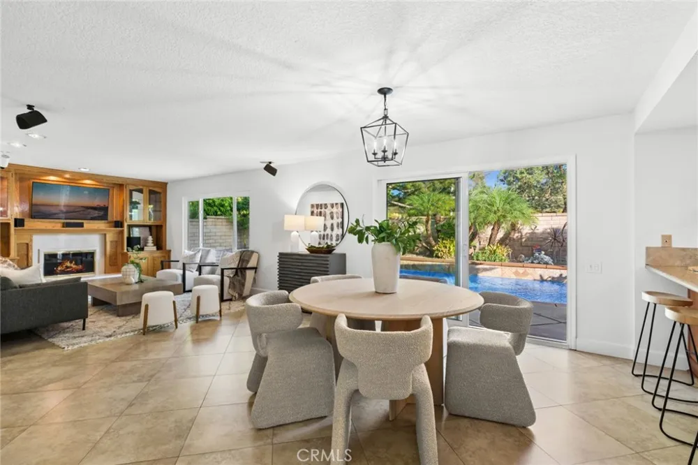 28162 Palmada Mission Viejo, CA 92692