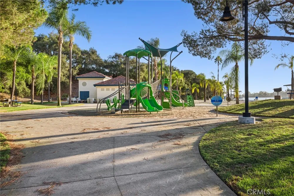 28162 Palmada Mission Viejo, CA 92692