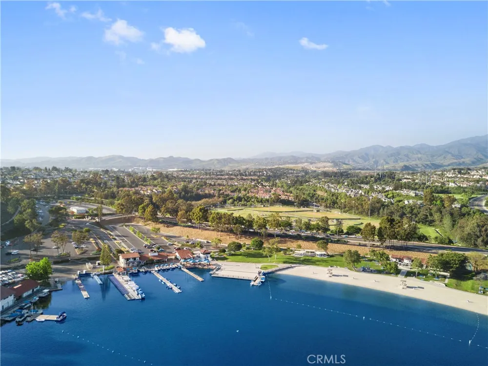 28162 Palmada Mission Viejo, CA 92692