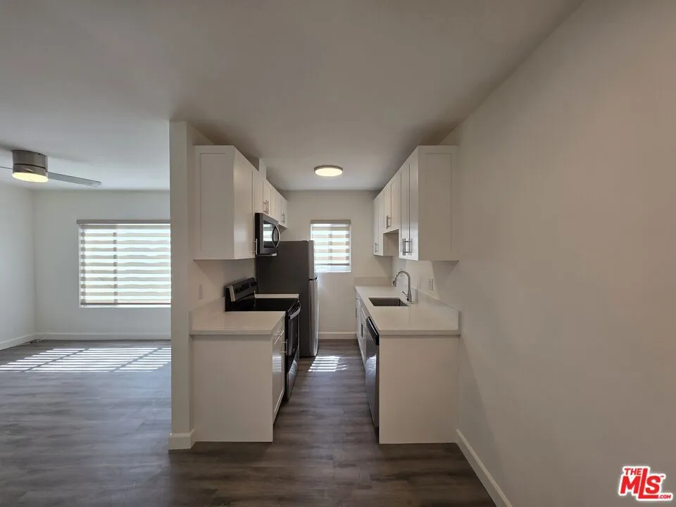 1625 Franklin Street #D Santa Monica, CA 90404