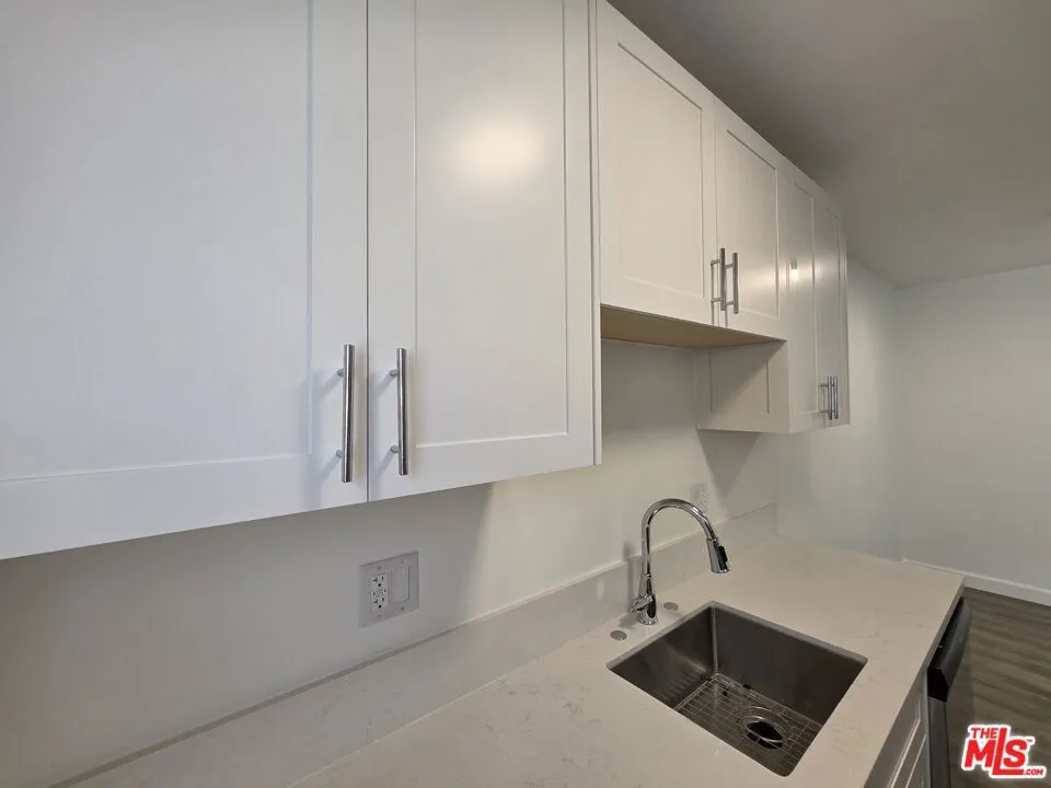 1625 Franklin Street #D Santa Monica, CA 90404