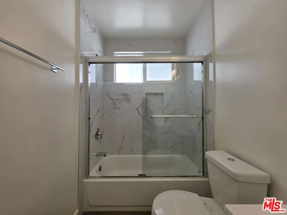 1625 Franklin Street #D Santa Monica, CA 90404