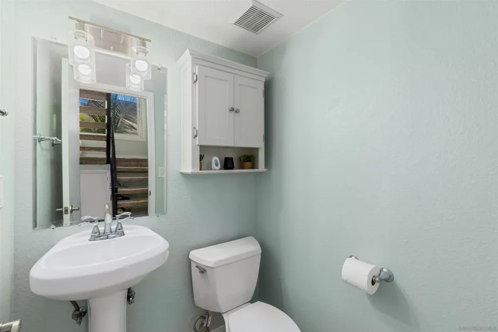 10331 Santana Ranch Drive Santee, CA 92071