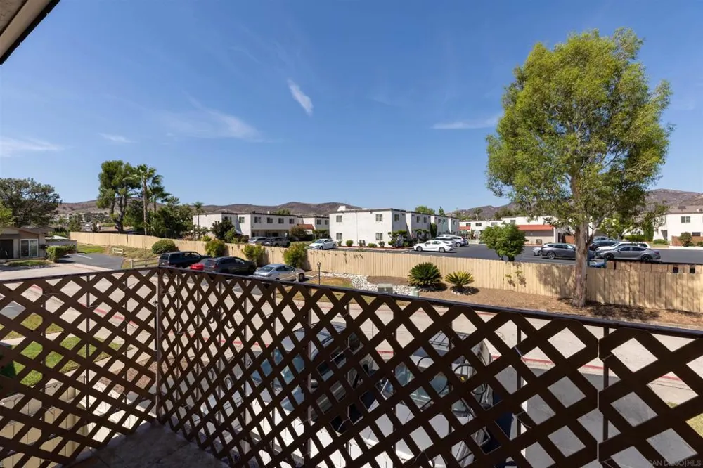 10331 Santana Ranch Drive Santee, CA 92071