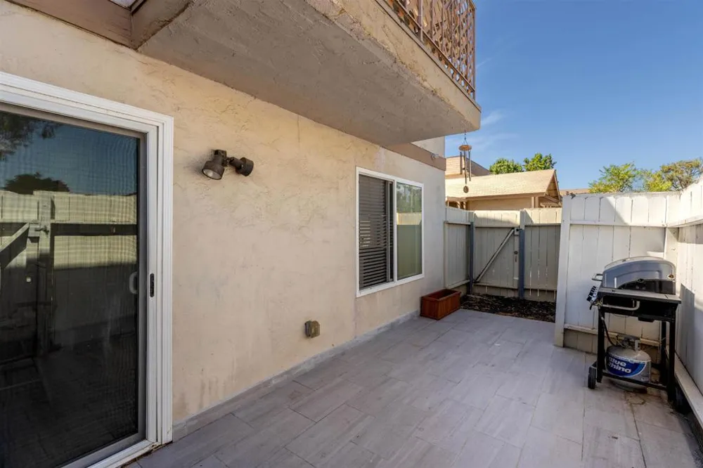 10331 Santana Ranch Drive Santee, CA 92071