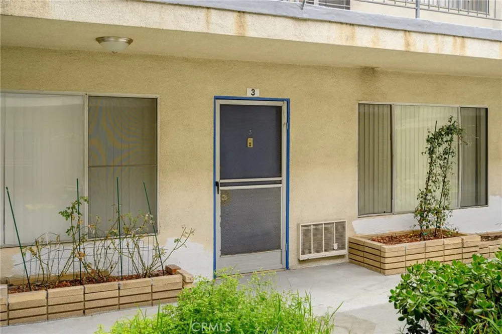1422 Curson Avenue #3 Los Angeles, CA 90046