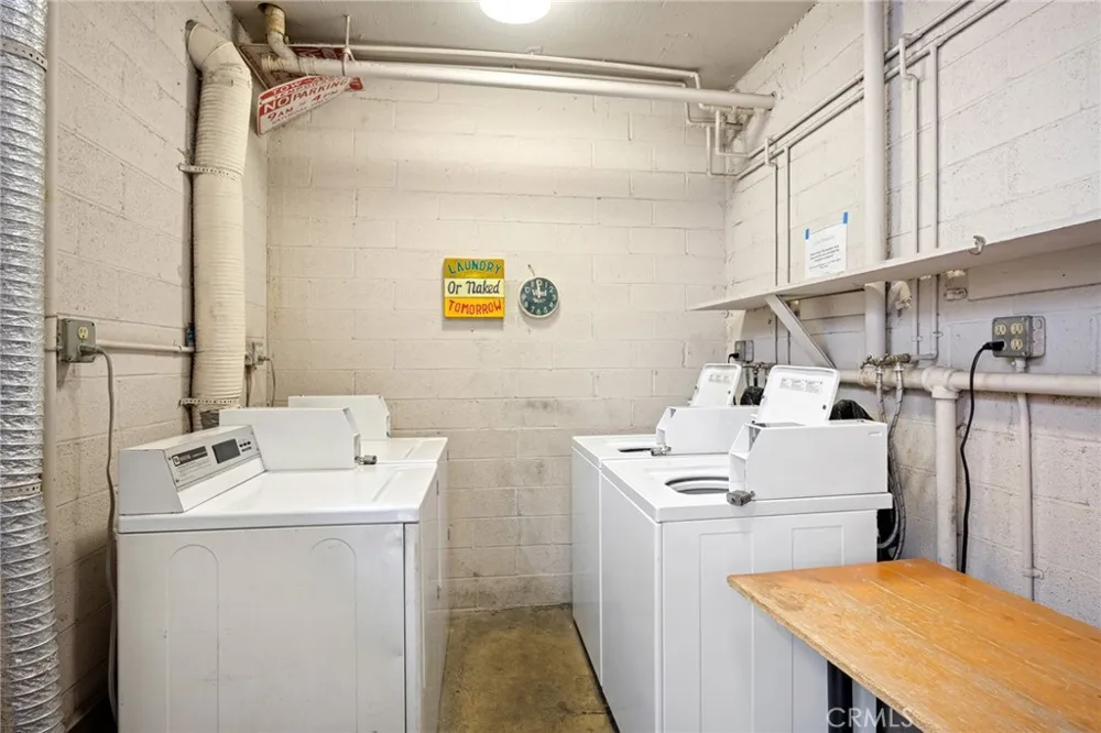1422 Curson Avenue #3 Los Angeles, CA 90046