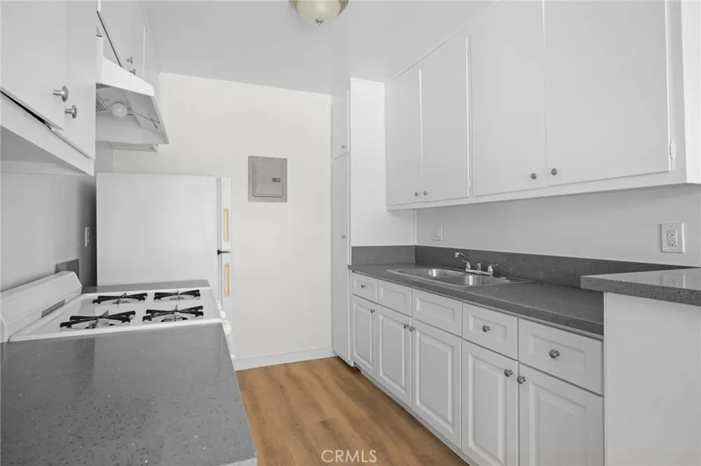 1422 Curson Avenue #3 Los Angeles, CA 90046