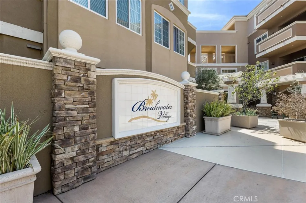 2750 Artesia #334 Redondo Beach, CA 90278