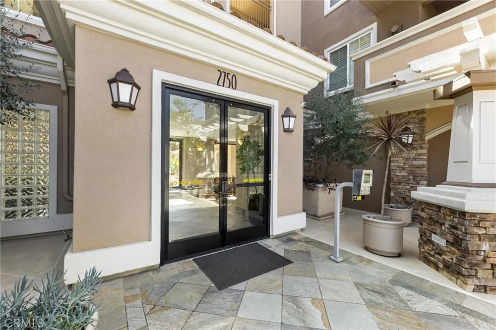 2750 Artesia #334 Redondo Beach, CA 90278