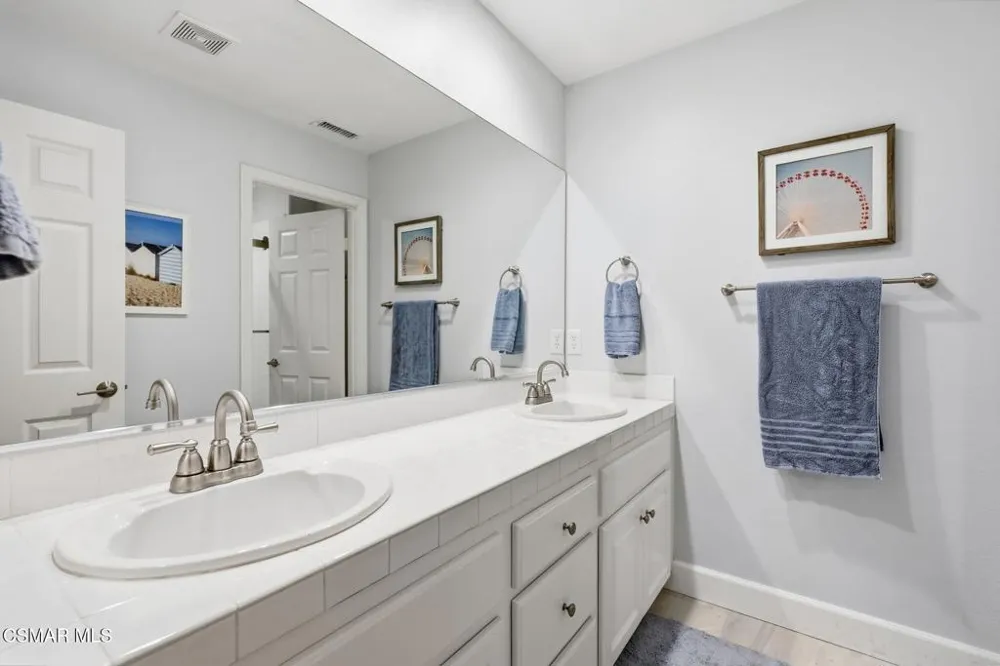 3358 Crossland Street Thousand Oaks, CA 91362