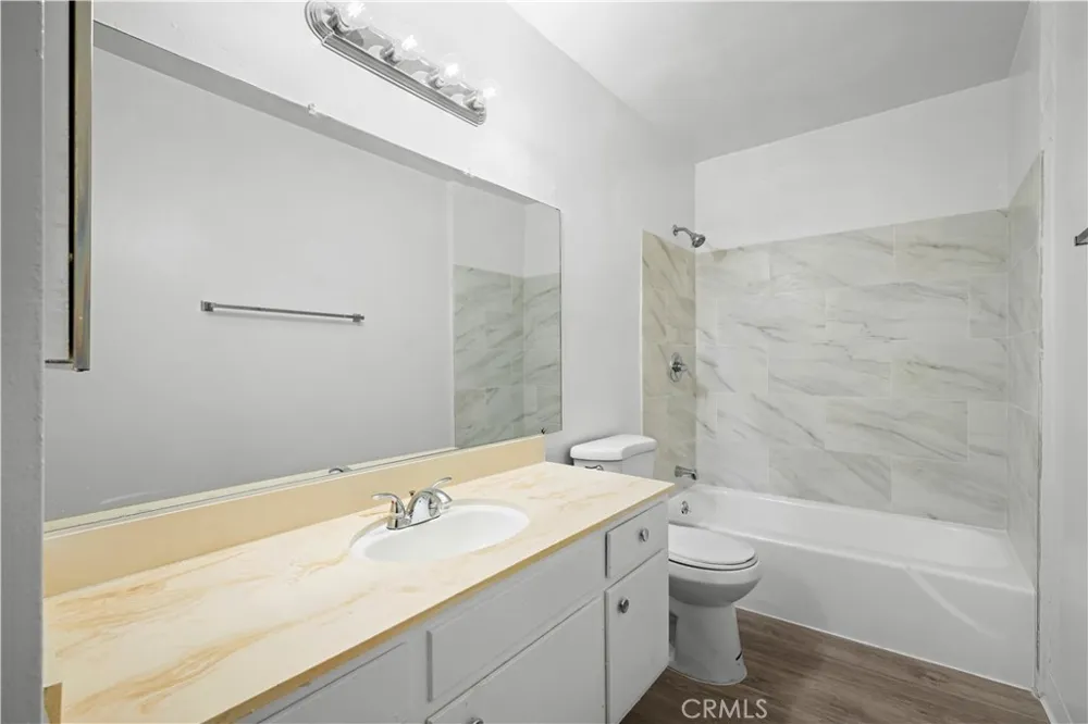 1422 Curson Avenue #1 Los Angeles, CA 90046