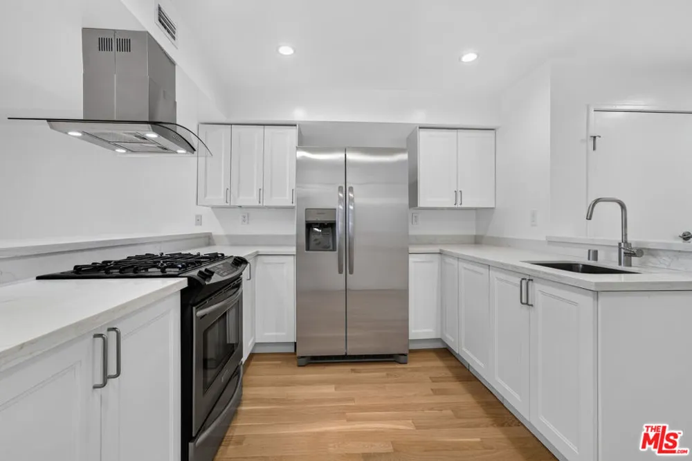 8704 Santa Monica Boulevard #PH3 West Hollywood, CA 90069