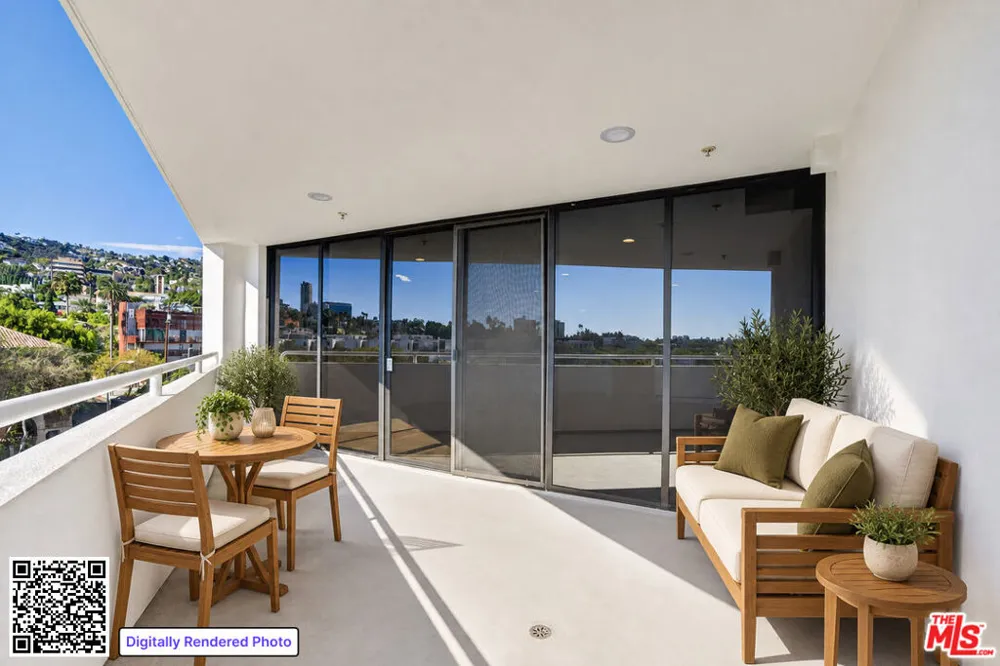 8704 Santa Monica Boulevard #PH3 West Hollywood, CA 90069