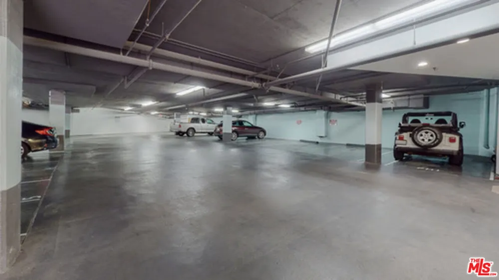 8704 Santa Monica Boulevard #PH3 West Hollywood, CA 90069