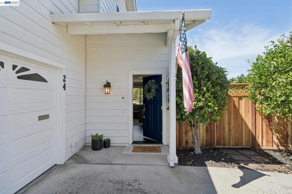 24 Velasco Ct Danville, CA 94526