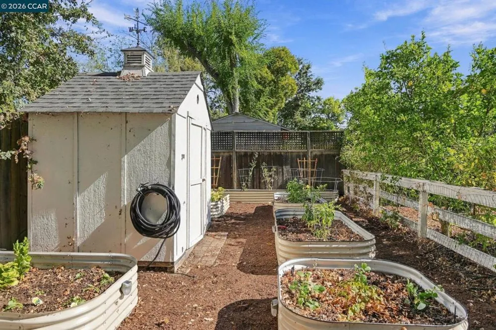 3173 Manor Ave Walnut Creek, CA 94597
