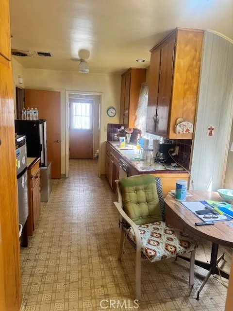 10756 El Arco Whittier, CA 90603