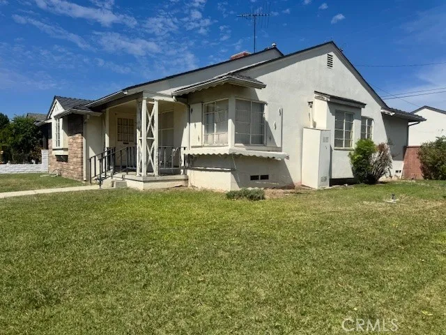 10756 El Arco Whittier, CA 90603