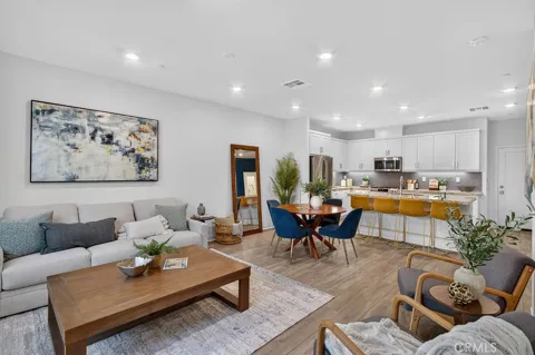 12113 Summer Ln
