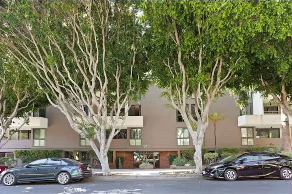 911 Kings #306 West Hollywood, CA 90069