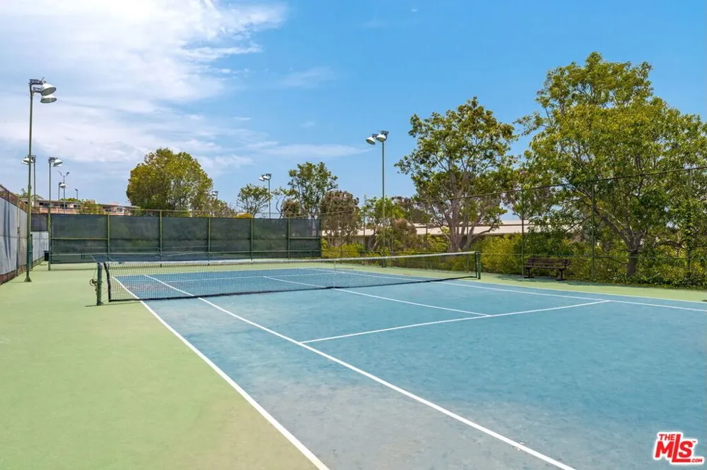 7742 Redlands Street #D3043 Los Angeles, CA 90293